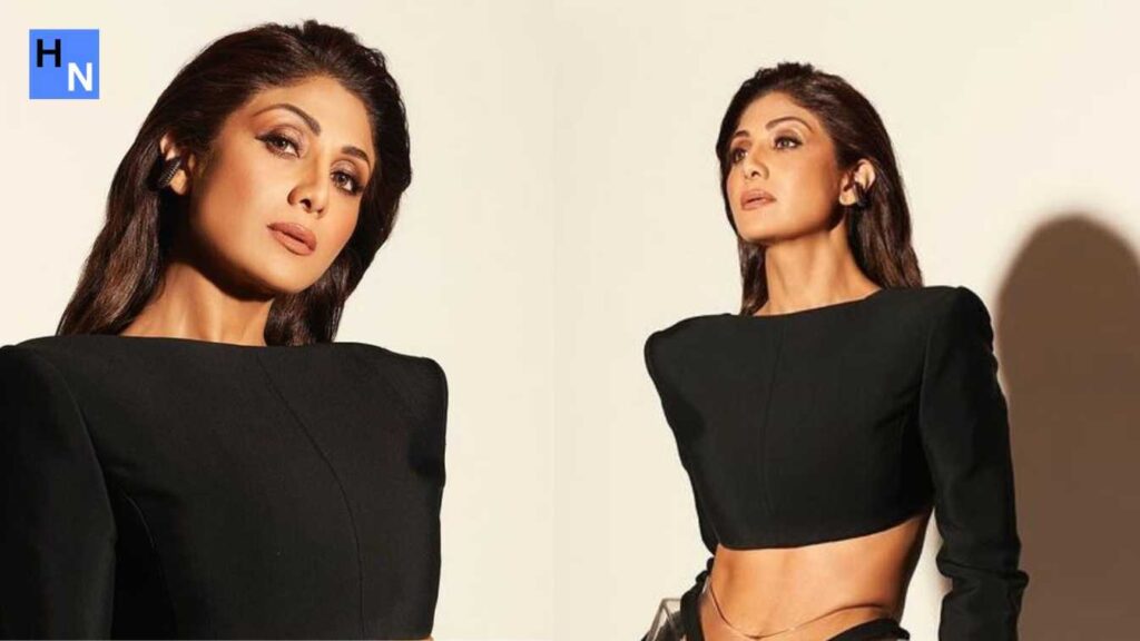 shilpa shetty accessories and hairstyle