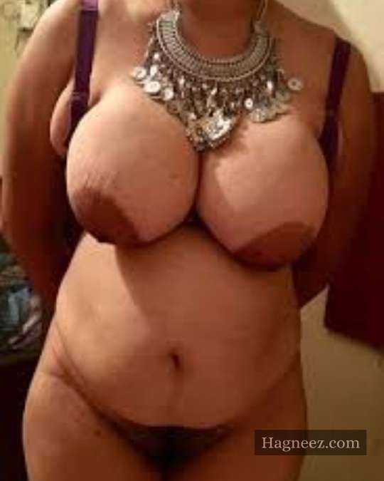 delhi aunty big boobs