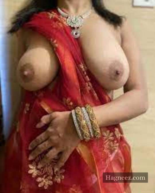 delhi aunty big boobs