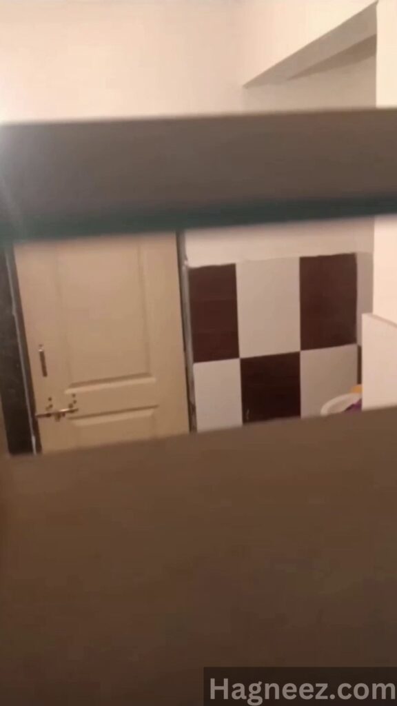 neighbour bhabhi hidden cam bathing