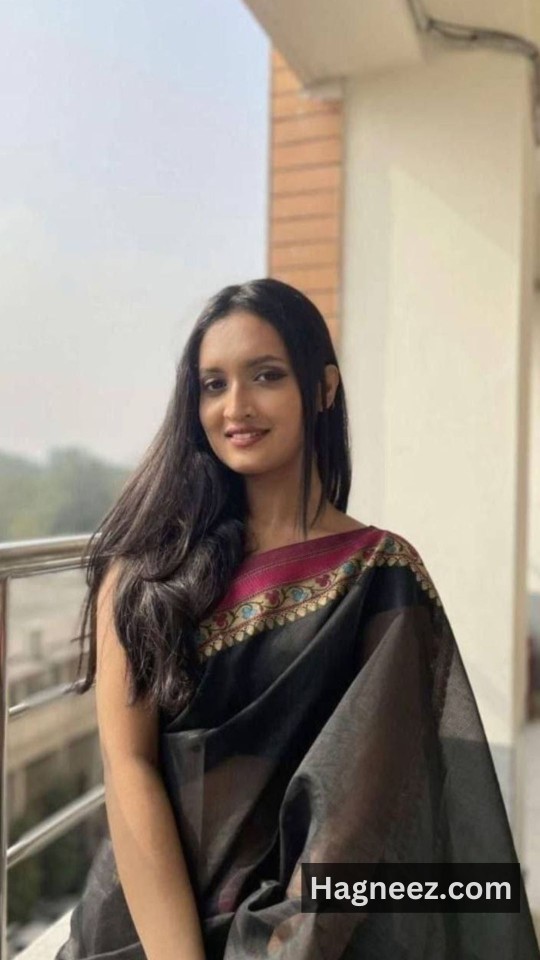 18+ hot indian girl pussy photos