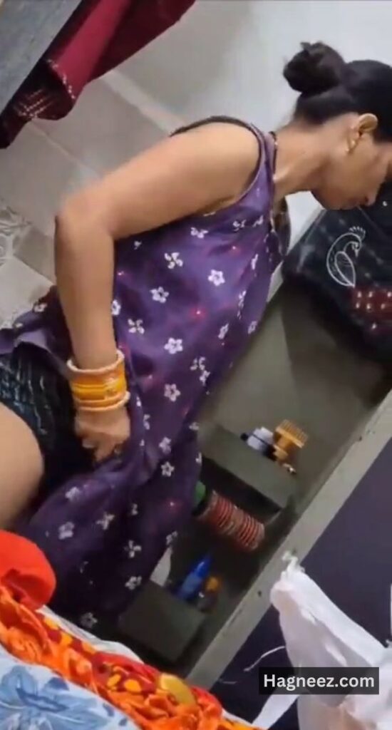 bhabhi removing clothes hidden cam