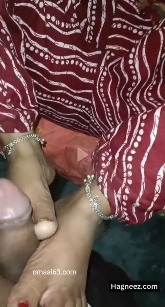indian wife footjob pics