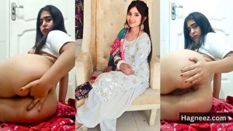 ladki ki gand mein ungli