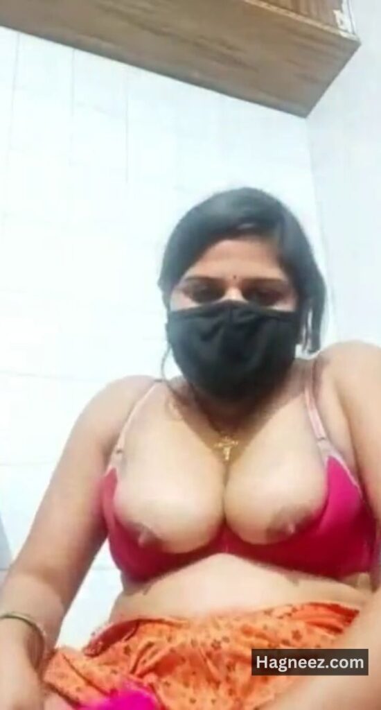 bhabhi blowjob aur fingering ke pics