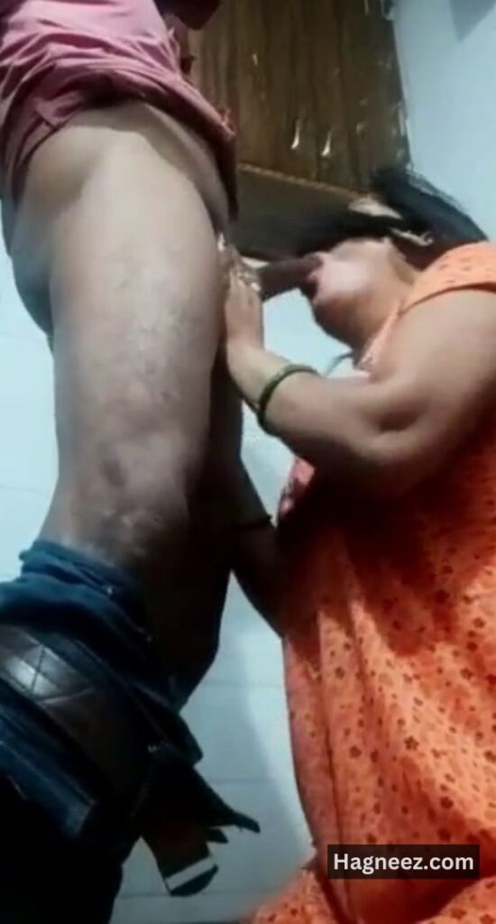 bhabhi blowjob aur fingering ke pics