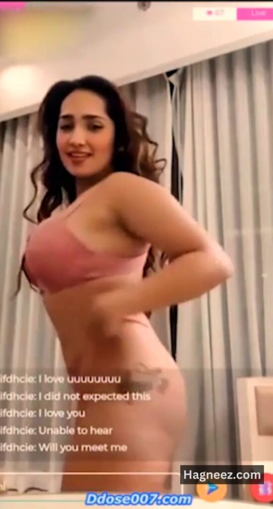 aditi mistry live nudes