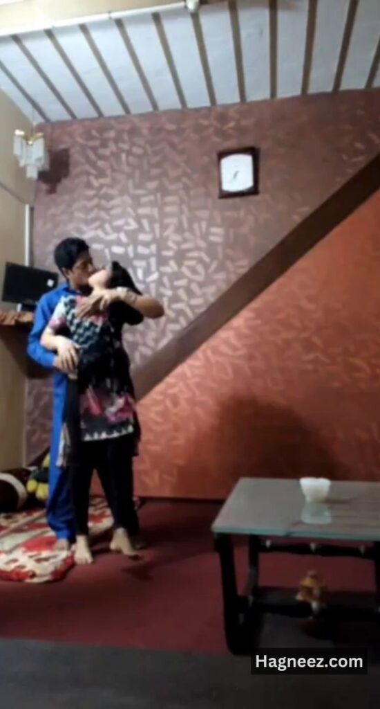 khala ki beti ki chudai pics