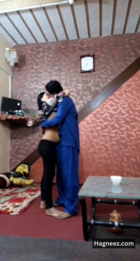 khala ki beti ki chudai pics