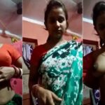 desi bhabhi removing blouse photos