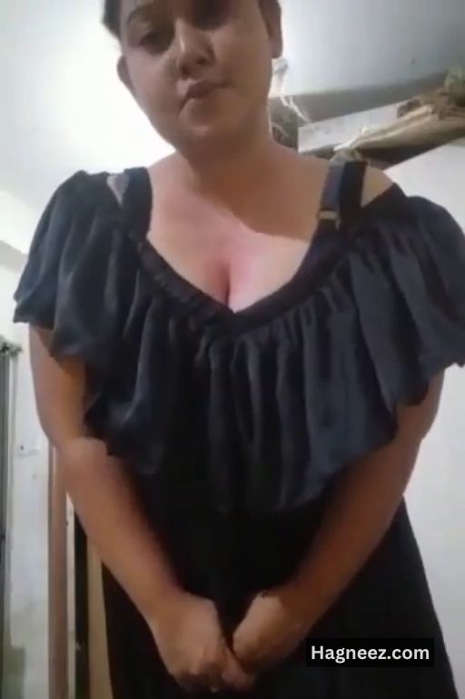 bangladeshi girl tanker boobs nude