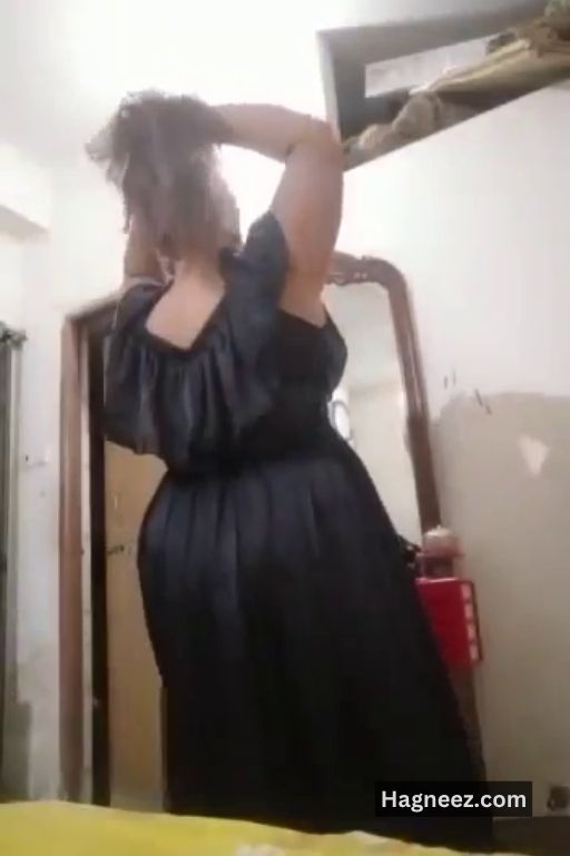 bangladeshi girl tanker boobs nude