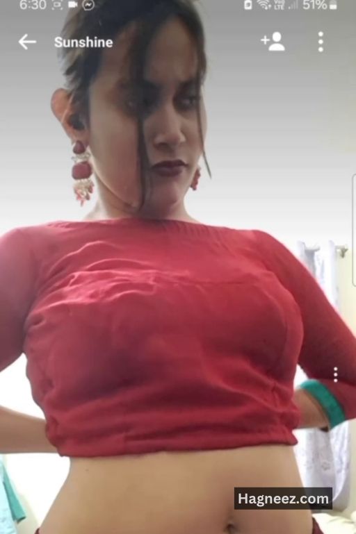 live girl removing clothes nudes