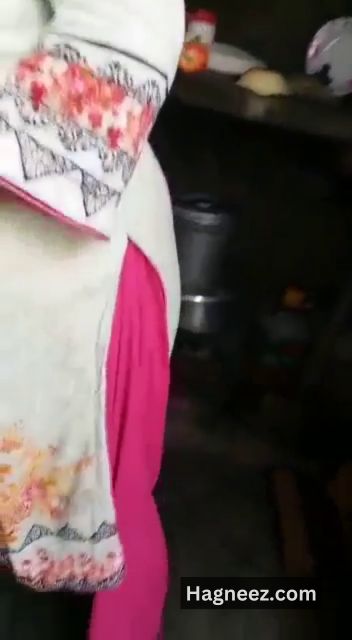 neighbour aunty removing dress photos