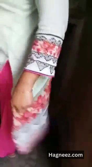 neighbour aunty removing dress photos