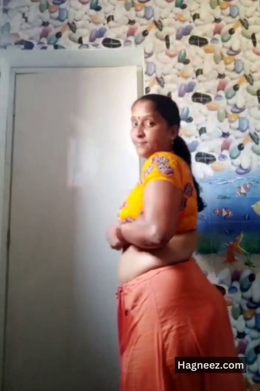 mallu aunty saree removing xxx
