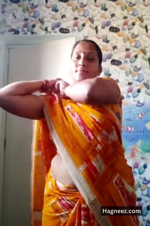 mallu aunty saree removing xxx