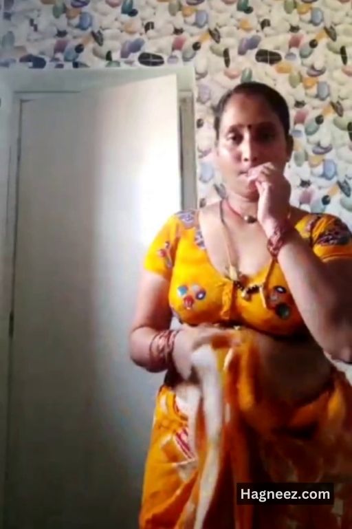 mallu aunty saree removing xxx