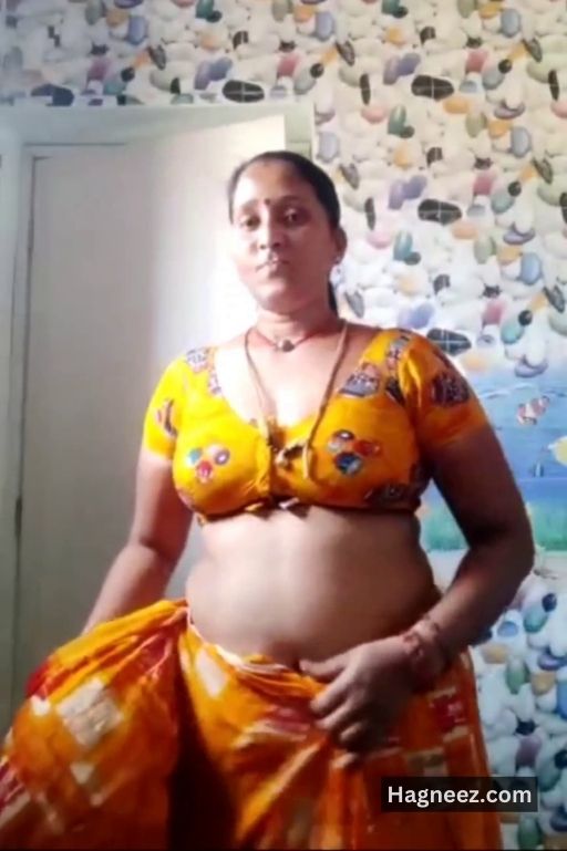 mallu aunty saree removing xxx