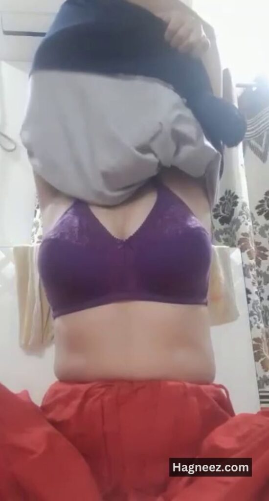 bangladeshi girl boobs nude showing images