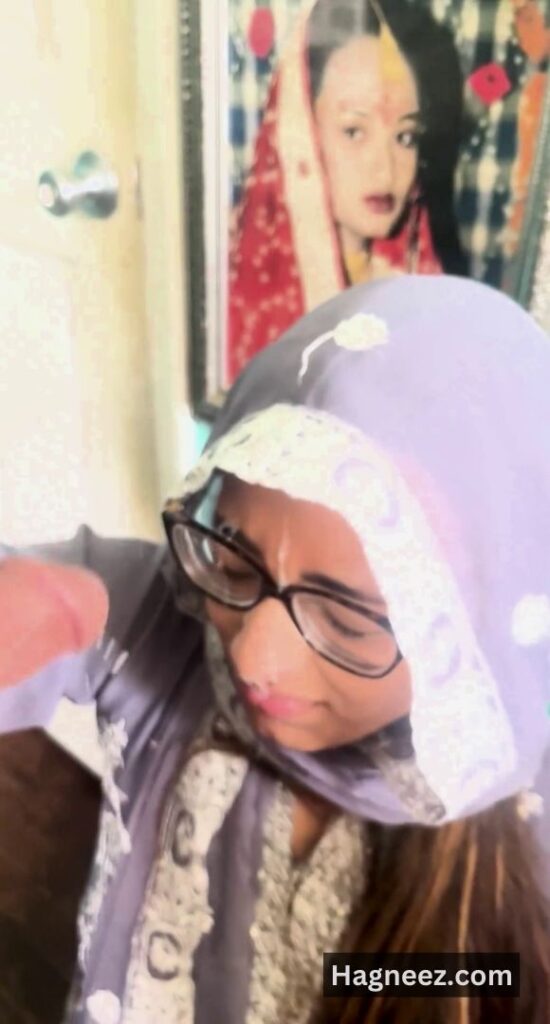 hijabi indian girl cumshot