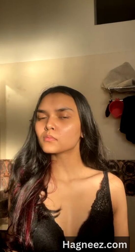 hijabi girl desi bathroom nude