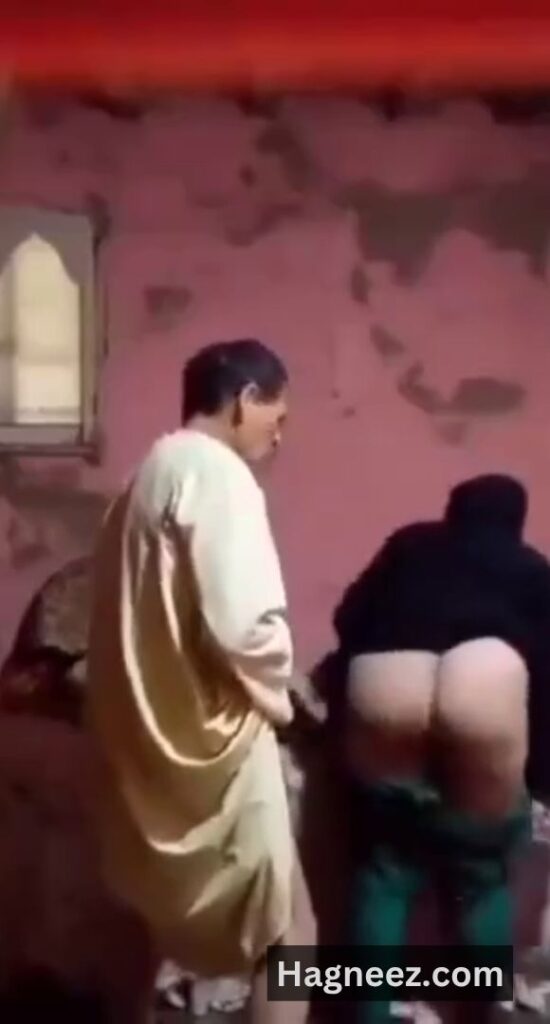 abbu ne beti ko choda