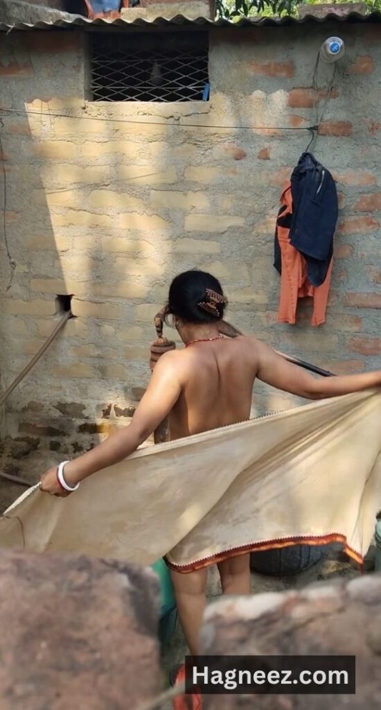village bhabhi bathing nude