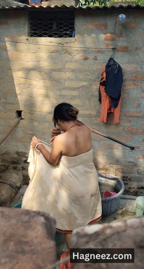 village bhabhi bathing nude