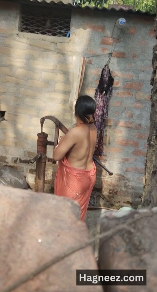 village bhabhi bathing nude