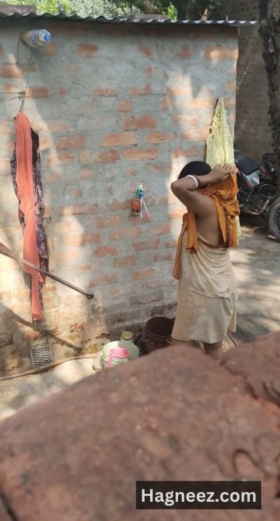village bhabhi bathing nude
