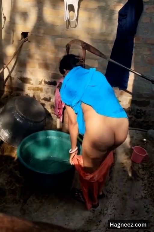 aunty bathing video hidden cam