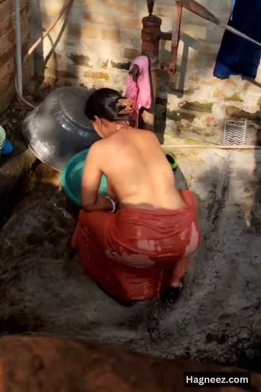 aunty bathing video hidden cam