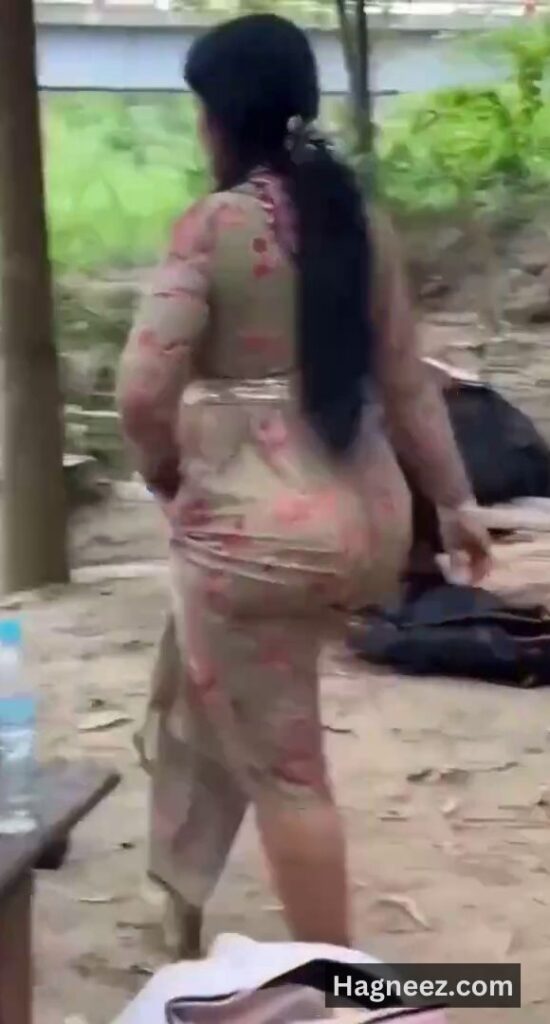 office girl sex on tour
