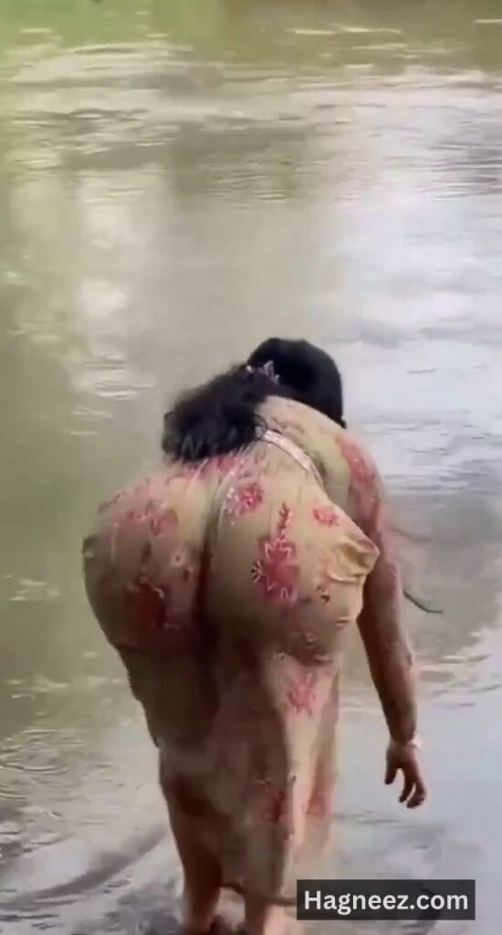 office girl sex on tour