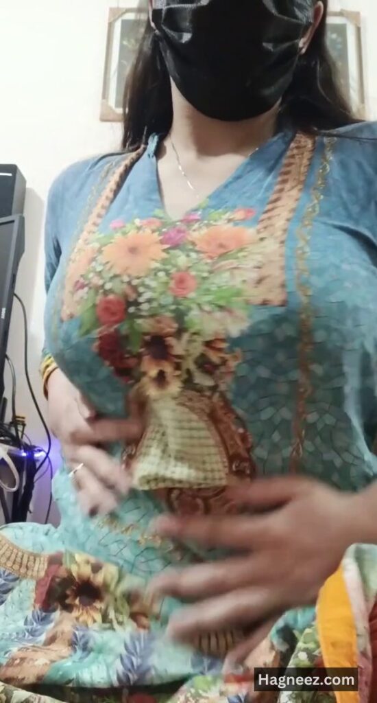 pakistani desi girl nude show