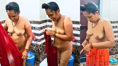 indian aunty bathroom nudes