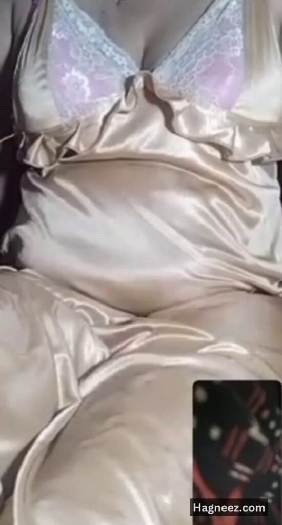 indian wife nighty nude