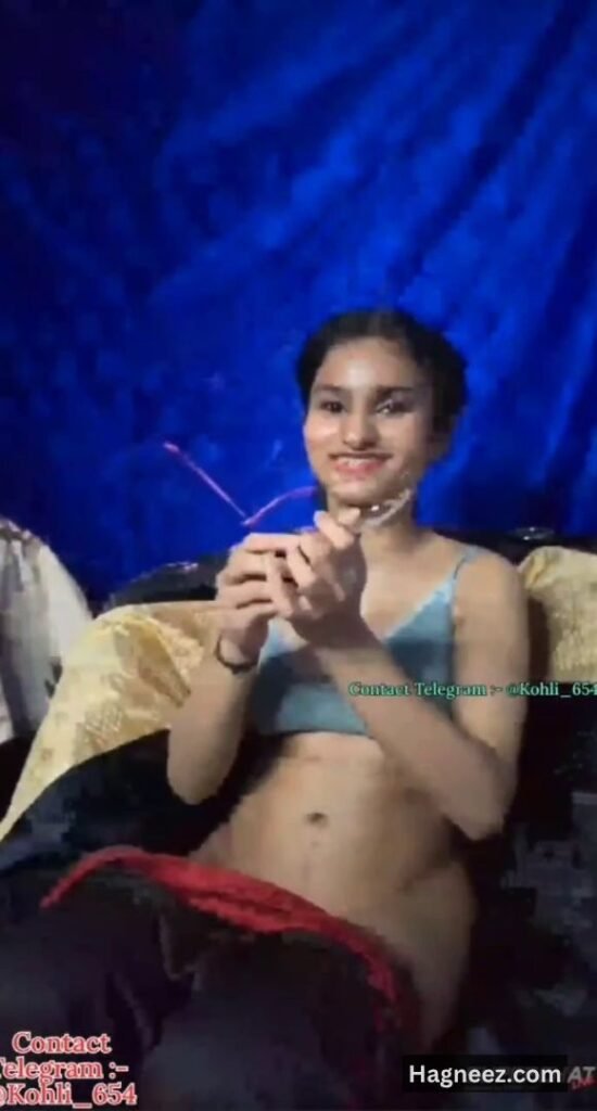 khadija37 nude