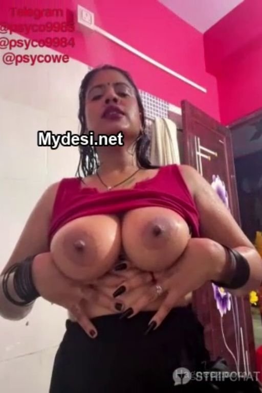 v hot sweti live pussy fingering