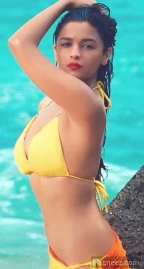 alia bhatt bikini