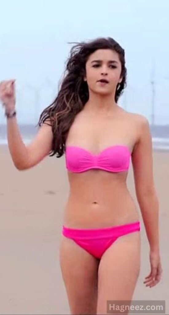 alia bhatt bikini