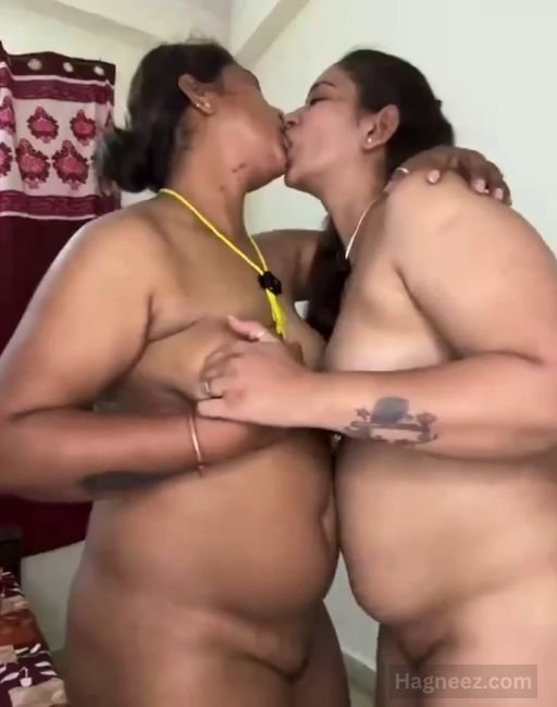 lesbian aunties sex