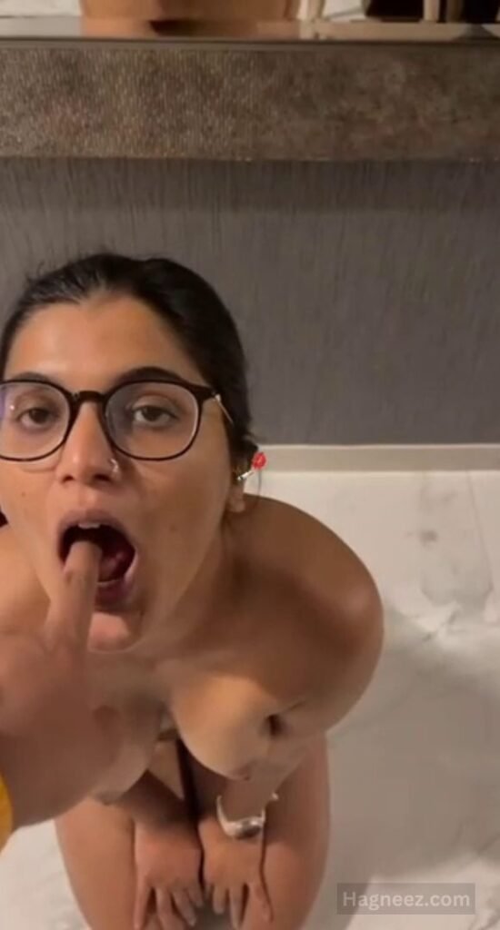 sexy marathi wife blowjob
