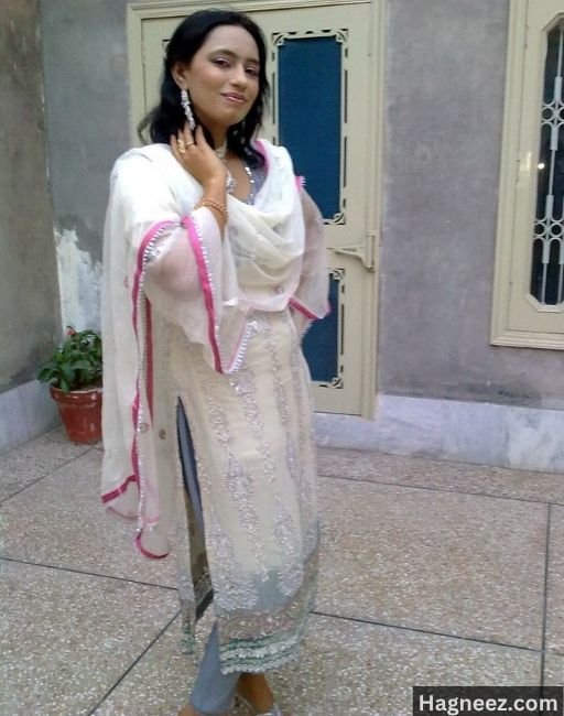 muslim wife nude