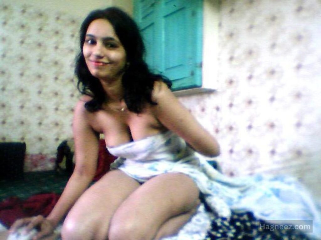 wife ki nangi photos