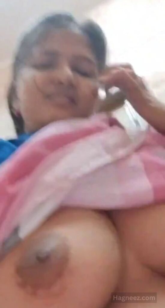 desi girl stripping clothes nude