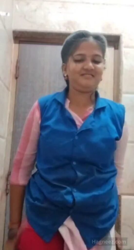 desi girl stripping clothes nude